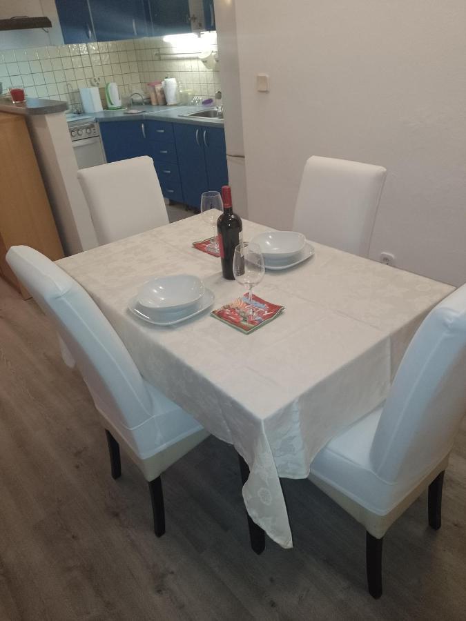 Апартаменты Apartman Ciblja Велика-Горица Экстерьер фото