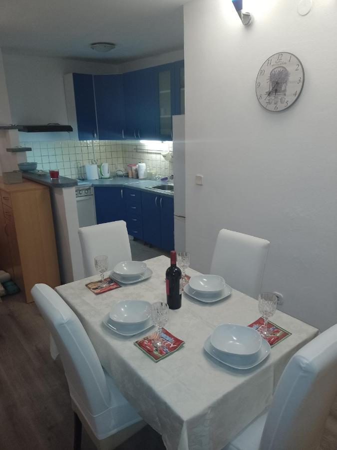 Апартаменты Apartman Ciblja Велика-Горица Экстерьер фото
